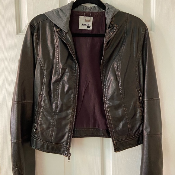 Levi’s Women’s Brown Leather Jacket